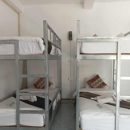Mekong Backpackers Pakbeng Apartment Exterior photo