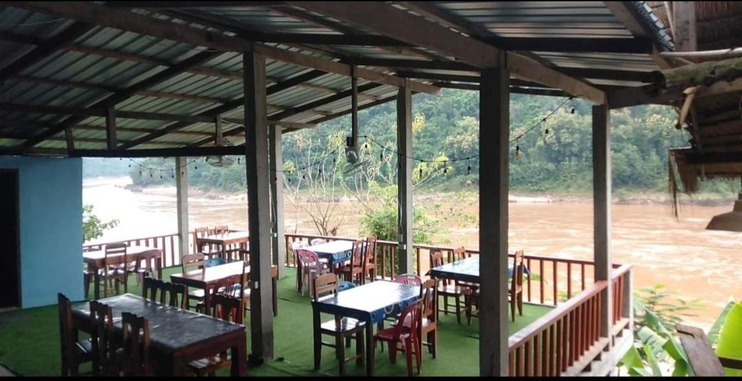 Mekong Backpackers Pakbeng Apartment Exterior photo